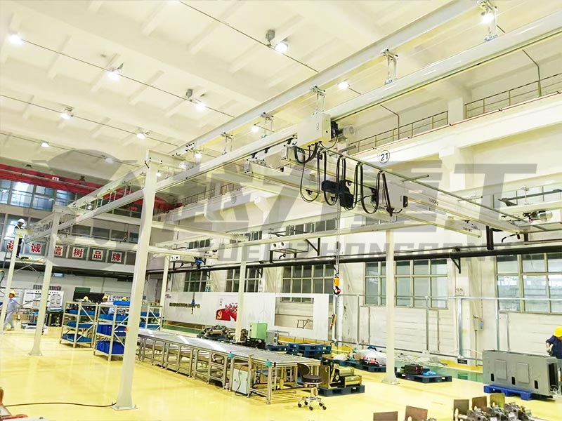 KBK柔性起重機(jī)在河南平頂山國(guó)家電網(wǎng)電力設(shè)備生產(chǎn)線的應(yīng)用